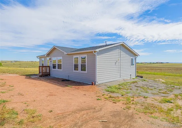 Photo 3 of Single family home for sale at 3245 Pennys Peak Vw, Peyton, CO 80831 | MLS# 9492994 | Listing updated on 2026-08-24