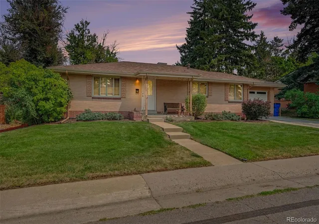 1st image of 6644 S Penrose Ct, Centennial, CO 80121 | MLS# 8031277