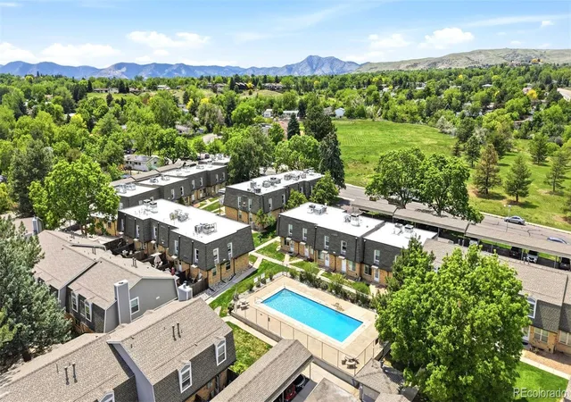 2nd image of 1496 S Pierson St, Denver, CO 80232