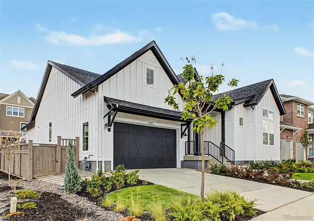 Photo 2 of Single family home for sale at 1602 Chestnut Ave, Erie, CO 80516 | MLS# 1735702 | Listing updated on 2026-10-02