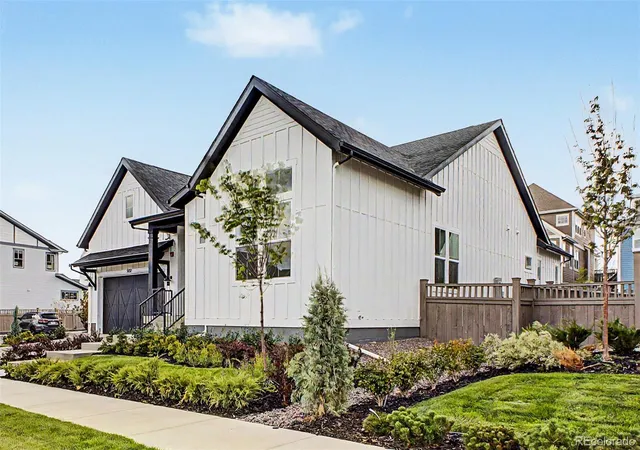 Photo 3 of Single family home for sale at 1602 Chestnut Ave, Erie, CO 80516 | MLS# 1735702 | Listing updated on 2026-10-02