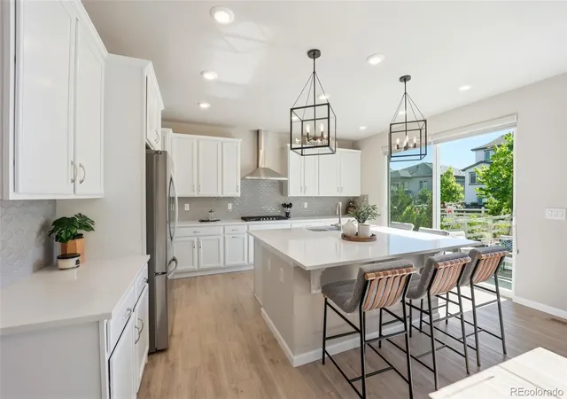5th image of 7240 S White Crow Wy, Aurora, CO 80016 | MLS# 5532225