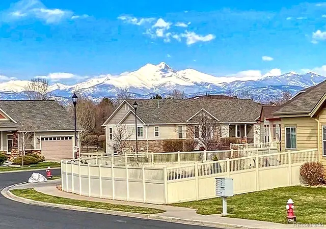Homes for sale in Longmont, CO | 1522 Moonlight Dr, Longmont, CO 80504 | MLS# 3594594