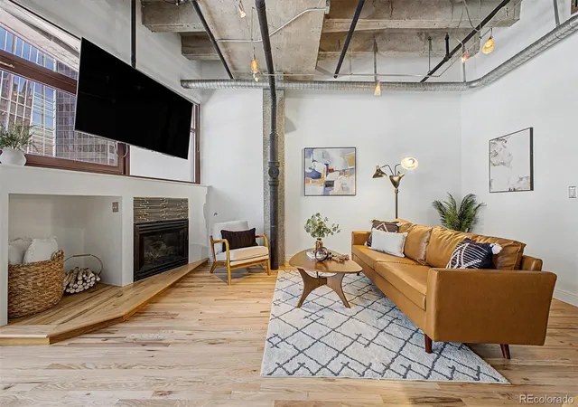 Photo 2 of Condo for sale at 1020 15th Street #215, Denver, CO 80202 | MLS# 9409328 | Listing updated on 2026-09-08