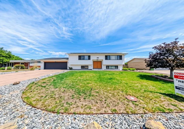 Single family home for sale at 1624 Longbranch St, Strasburg, CO 80136 | MLS# 4122249 | Listing updated on 2026-10-12
