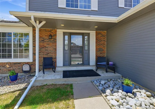 Photo 2 of Single family home for sale at 4108 S Andes Way, Aurora, CO 80013 | MLS# 7092954 | Listing updated on 2026-08-31
