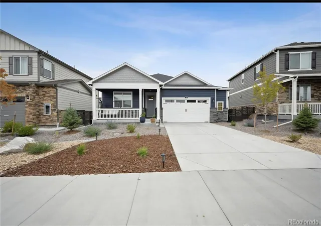 Photo 1 of Single family home for sale at 30 N Vandriver Way, Aurora, CO 80018 | MLS# 3568653 | Listing updated on 2026-06-29