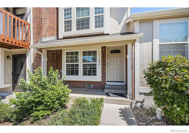 image of 1100 S Waco St, Aurora, CO 80017