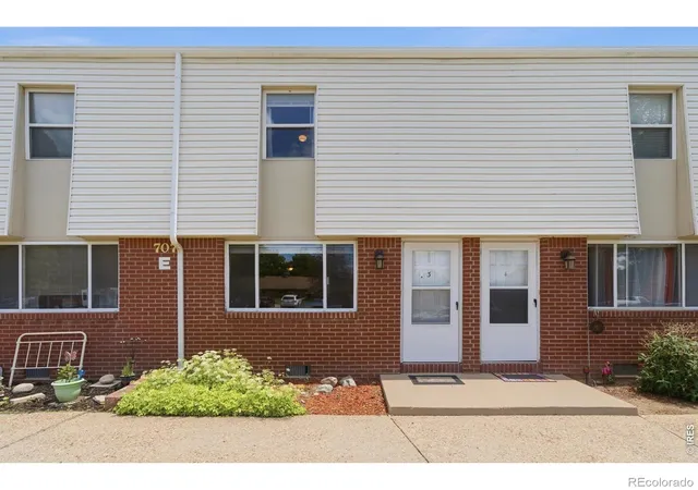 Homes for sale in Windsor, CO | 707 E 3rd St #3, Windsor, CO 80550 | MLS# IR1060759