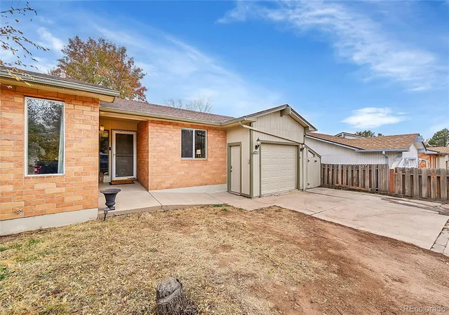 Photo 1 of Single family home for sale at 421 S Chelton Rd, Colorado Springs, CO 80910 | MLS# 6414074 | Listing updated on 2026-08-03