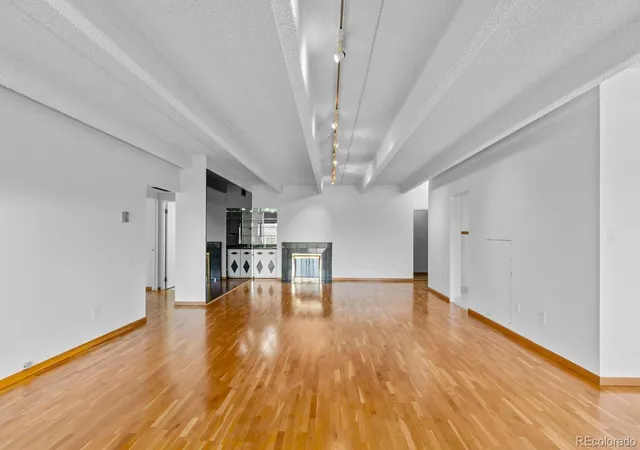 2nd image of 7877 E Mississippi Ave, Denver, CO 80247