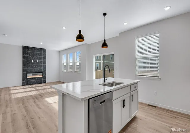 3rd image of 18113 Coppermallow Trl, Parker, CO 80134 | MLS# 5753107