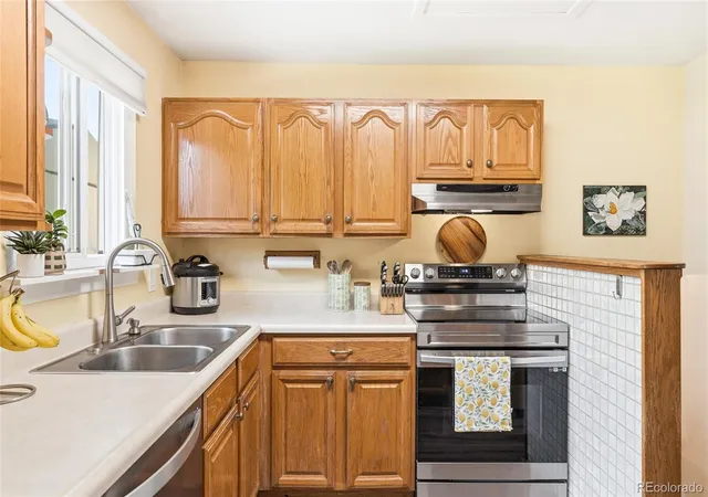 4th image of 10821 Ingalls Cir, Westminster, CO 80020 | MLS# 9879809
