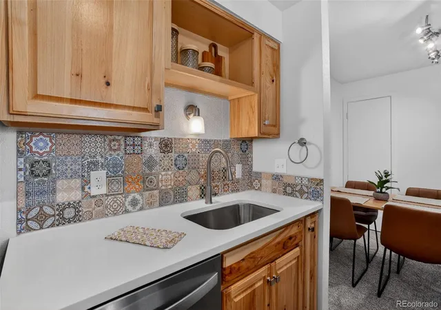 2nd image of 2800 Kalmia Ave #A325, Boulder, CO 80301 | MLS# 7740873