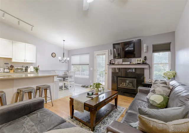 3rd image of 15677 E Quincy Ln, Aurora, CO 80015 | MLS# 9092407