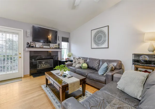 4th image of 15677 E Quincy Ln, Aurora, CO 80015 | MLS# 9092407
