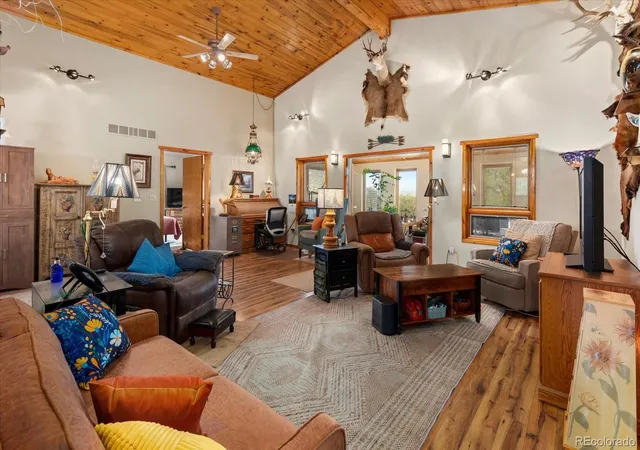 Photo 4 of Single family home for sale at 12077 US Hwy 285, Salida, CO 81201 | MLS# 5698628 | Listing updated on 2026-09-08