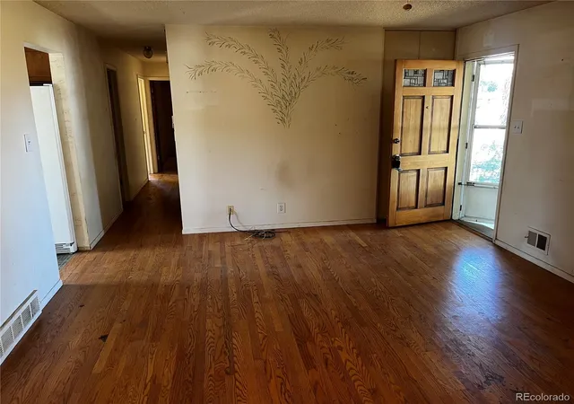 Photo 2 of Single family home for sale at 4950 Quentin St, Denver, CO 80239 | MLS# 7459031 | Listing updated on 2026-10-01