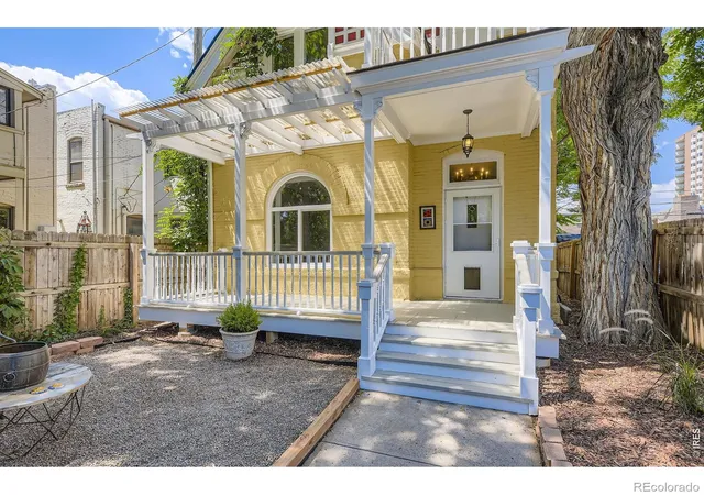 Photo 2 of Single family home for sale at 1113 N Washington St, Denver, CO 80203 | MLS# IR1060849 | Listing updated on 2026-08-20