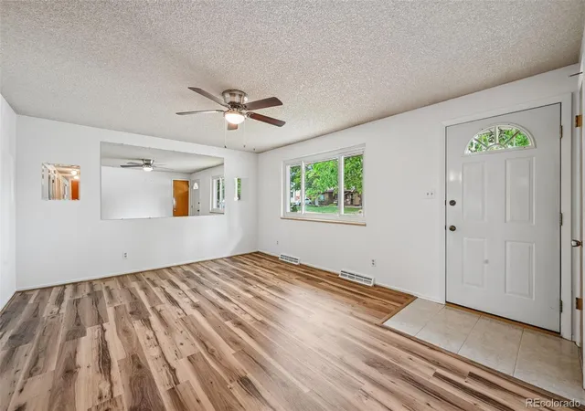 Homes for sale in Lakewood, CO | 1373 S Cape Wy, Lakewood, CO 80232 | MLS# 4237501