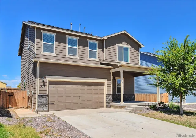 Homes for sale in Bennett, CO | 359 Maple St, Bennett, CO 80102 | MLS# 5197325
