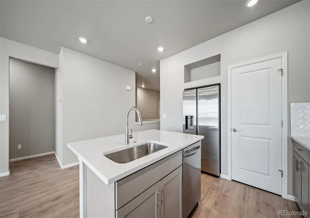4th image of 28689 E 4Th Pl, Watkins, CO 80018 | MLS# 8153322