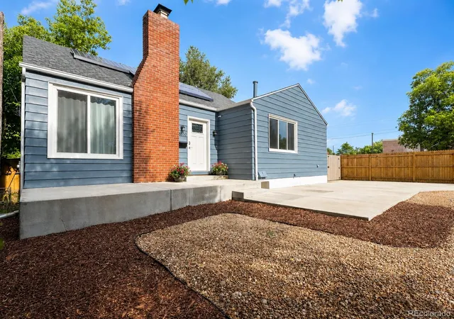 Photo 2 of Single family home for sale at 3850 Harlan St, Wheat Ridge, CO 80033 | MLS# 3691624 | Listing updated on 2026-09-29