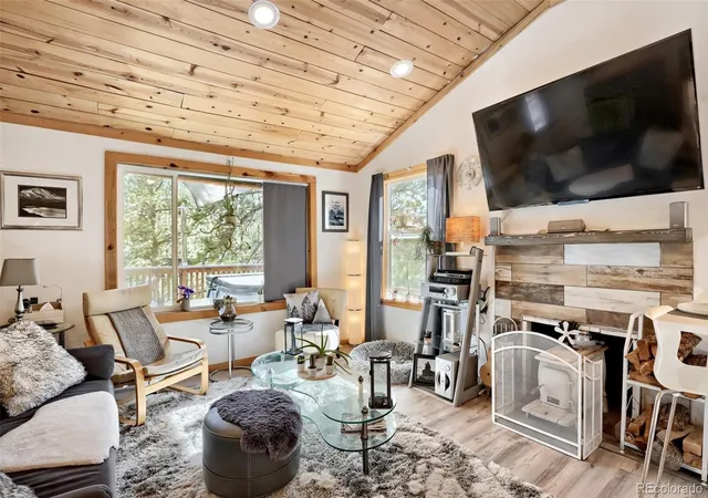 Homes for sale in Bailey, CO | 226 Hall Rd, Bailey, CO 80421 | MLS# 1723855