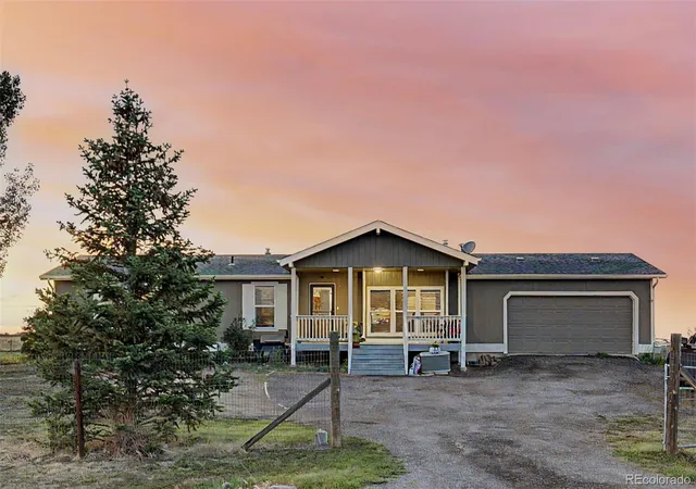 Homes for sale in Strasburg, CO | 58117 E 42nd Dr, Strasburg, CO 80136 | MLS# 4361137