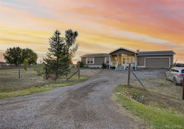 Homes for sale in Strasburg, CO | 58117 E 42Nd Dr, Strasburg, CO 80136 | MLS# 4361137