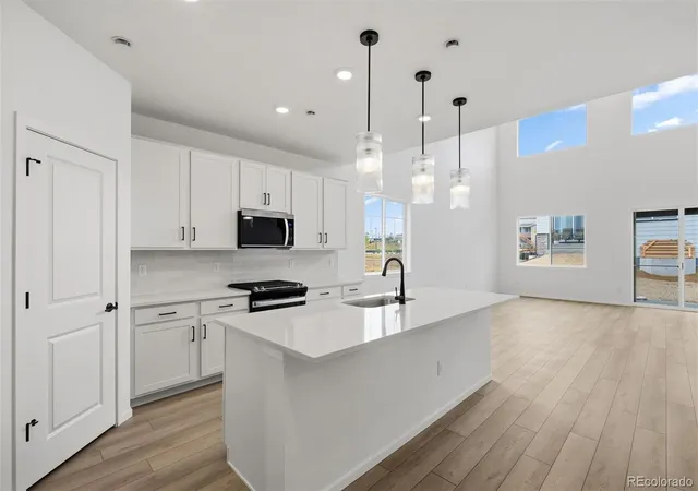 Photo 3 of Single family home for sale at 25320 E Pacific Ave, Aurora, CO 80018 | MLS# 3905388 | Listing updated on 2026-09-30
