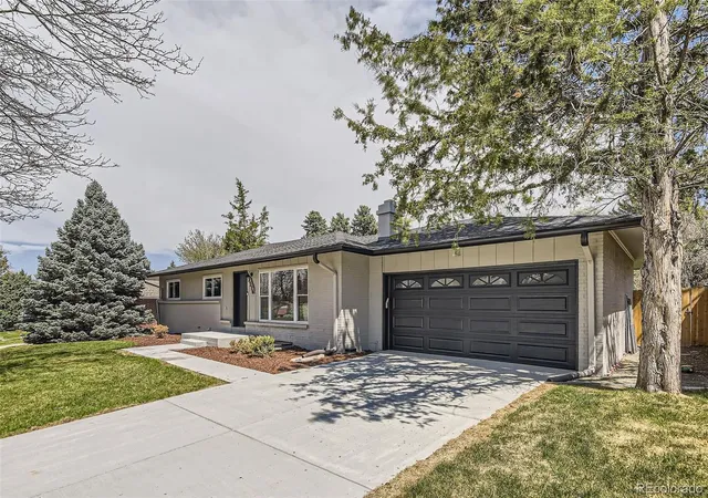 2nd image of 3576 S Holly St, Denver, CO 80237 | MLS# 9750414