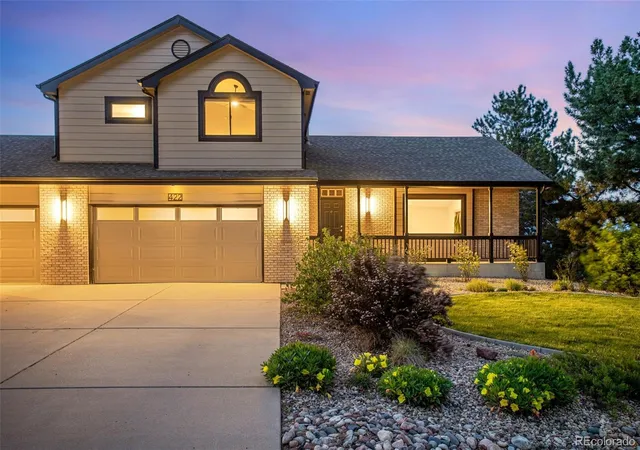 Photo 3 of Single family home for sale at 422 Hillsboro Ct N, Fort Collins, CO 80525 | MLS# 8969972 | Listing updated on 2026-10-02