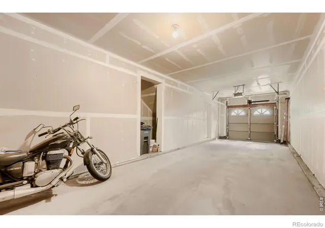 Photo 3 of Single family home for sale at 2927 Whitetail Cir, Lafayette, CO 80026 | MLS# IR1060954 | Listing updated on 2026-07-06