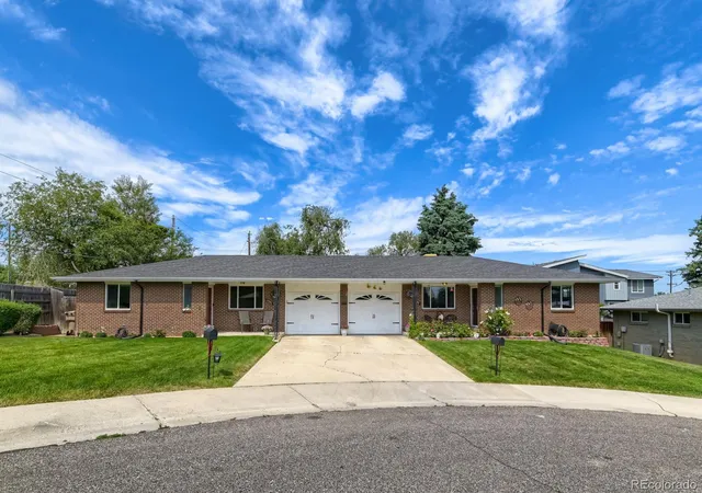 Photo 2 of Single family home for sale at 5321 King Ct, Denver, CO 80221 | MLS# 4637362 | Listing updated on 2026-08-31