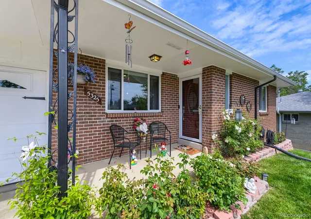 Photo 3 of Single family home for sale at 5321 King Ct, Denver, CO 80221 | MLS# 4637362 | Listing updated on 2026-08-31
