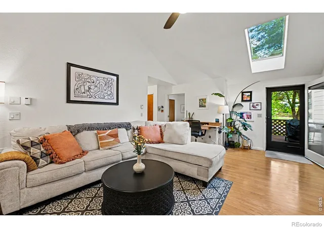 3rd image of 924 Gilgalad Wy, Fort Collins, CO 80526 | MLS# IR1061001