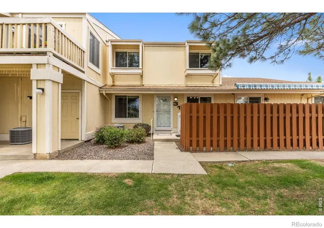 3rd image of 8784 Chase Dr #31, Arvada, CO 80003 | MLS# IR1061009
