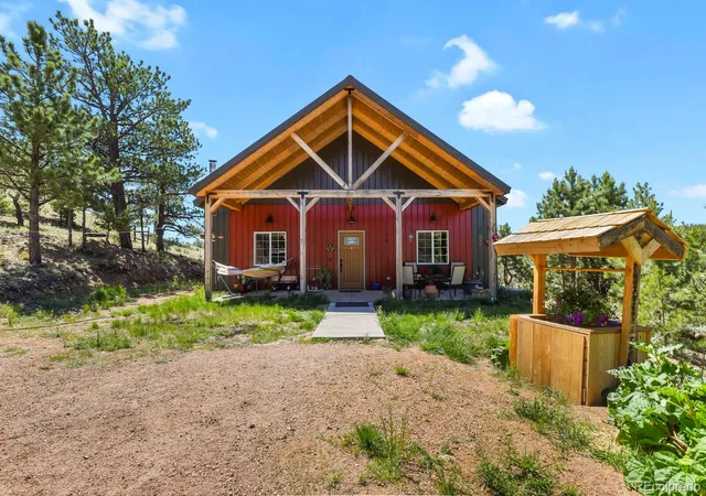 2nd image of 150 Julia Rd, Guffey, CO 80820 | MLS# 4183313