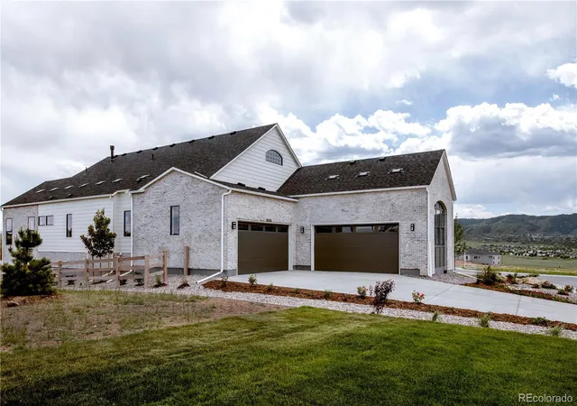 Photo 16 of Single family home for sale at 8508 Simla Way, Littleton, CO 80125 | MLS# 5369074 | Listing updated on 2026-09-03