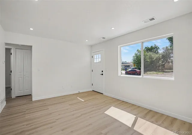 5th image of 7731 Kearney Dr, Commerce City, CO 80022 | MLS# 4673024