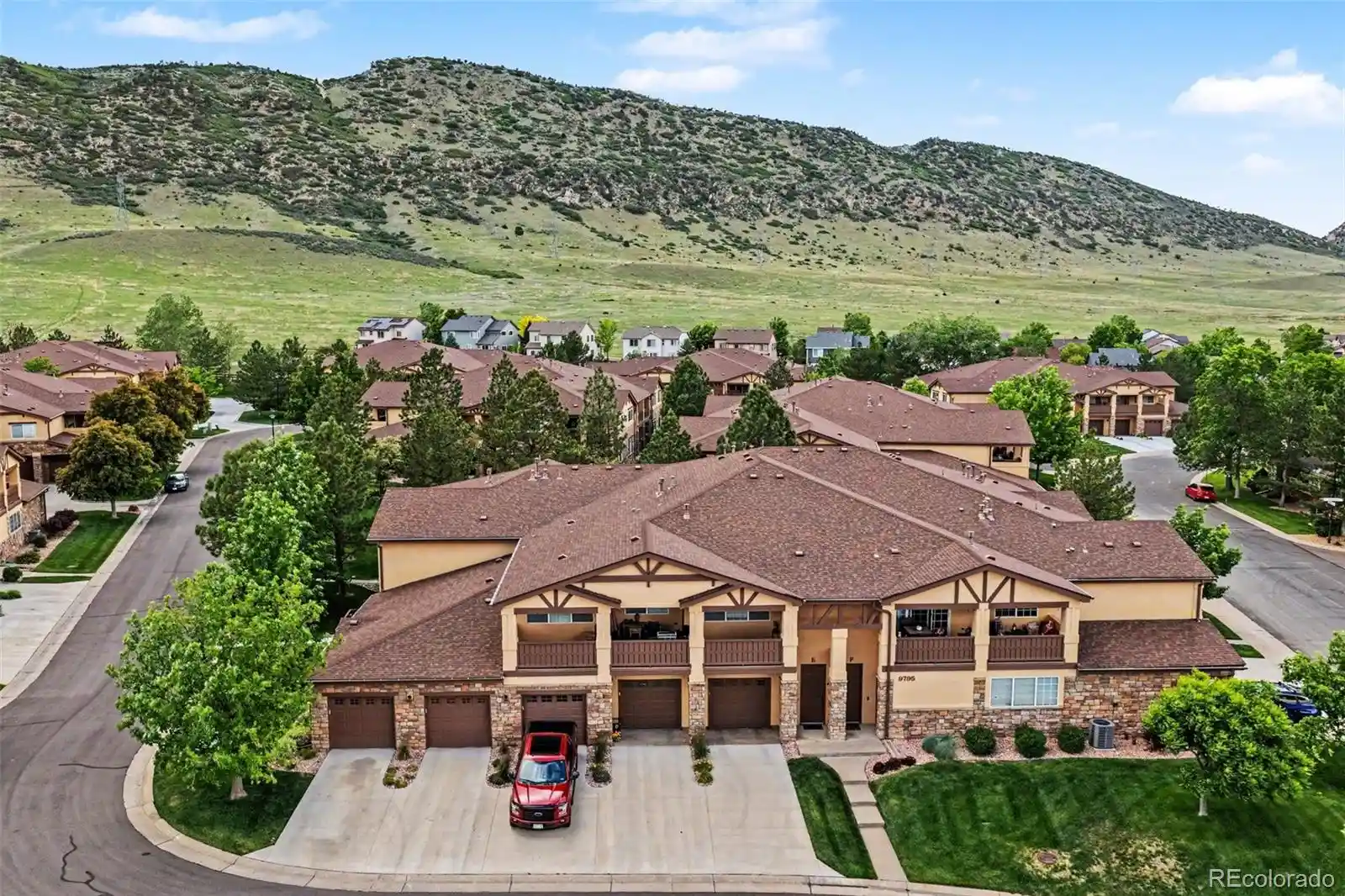 Listing Photo 2 - Condo for sale in 9795 W Freiburg Dr located at 9795 W Freiburg Dr, Littleton, CO 80127 - Unit 9795 W Freiburg Dr