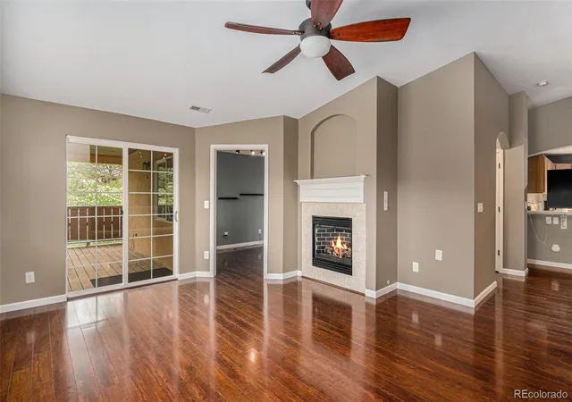 Listing Photo 4 - Condo for sale in building located at 9795 W Freiburg Dr, Littleton, CO 80127 - Unit #A