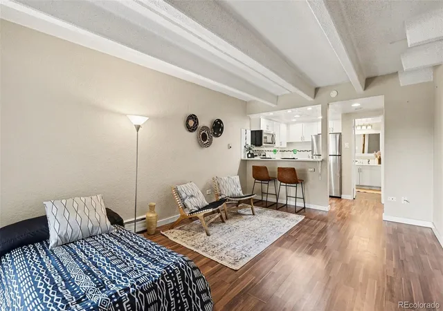 5th image of 655 N Pearl St, Denver, CO 80203