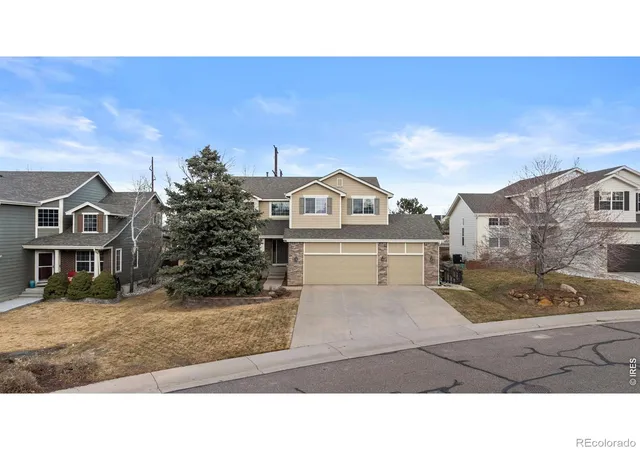 Homes for sale in Castle Pines, CO | 8316 Briar Ridge Dr, Castle Pines, CO 80108 | MLS# IR1061089