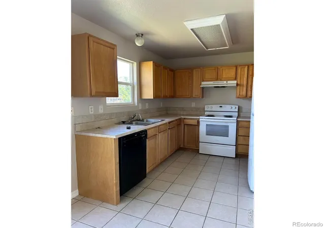 Homes for sale in Evans, CO | 3717 Salida Ct, Evans, CO 80620 | MLS# IR1061118