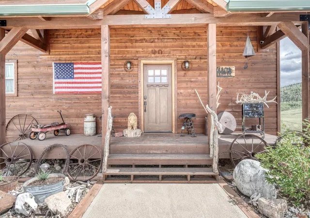 Photo 3 of Single family home for sale at 2977 High Crk Rd, Fairplay, CO 80440 | MLS# 6148431 | Listing updated on 2026-06-11