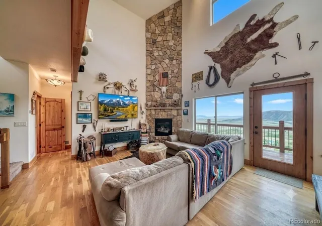 Photo 5 of Single family home for sale at 2977 High Crk Rd, Fairplay, CO 80440 | MLS# 6148431 | Listing updated on 2026-06-11