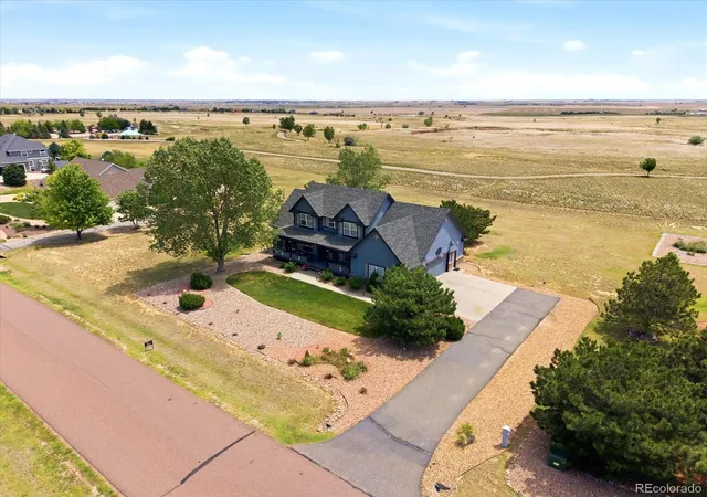 3rd image of 740 Green Gables Wy, Bennett, CO 80102 | MLS# 9551484