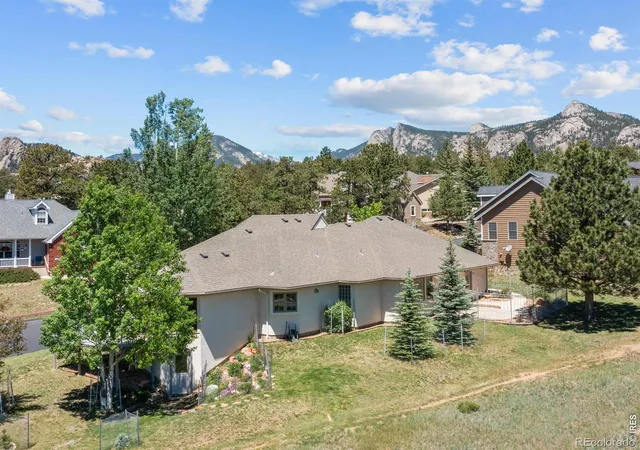 2nd image of 610 Findley Ct, Estes Park, CO 80517 | MLS# IR1061153